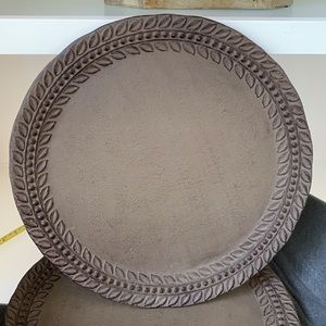 SOLD Gg collection Grazia metal chargers set of 4